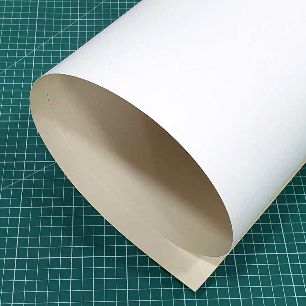 [PLCF11077300CAF] Cartón Forrado Simple Pliego 110x77cm 300gr