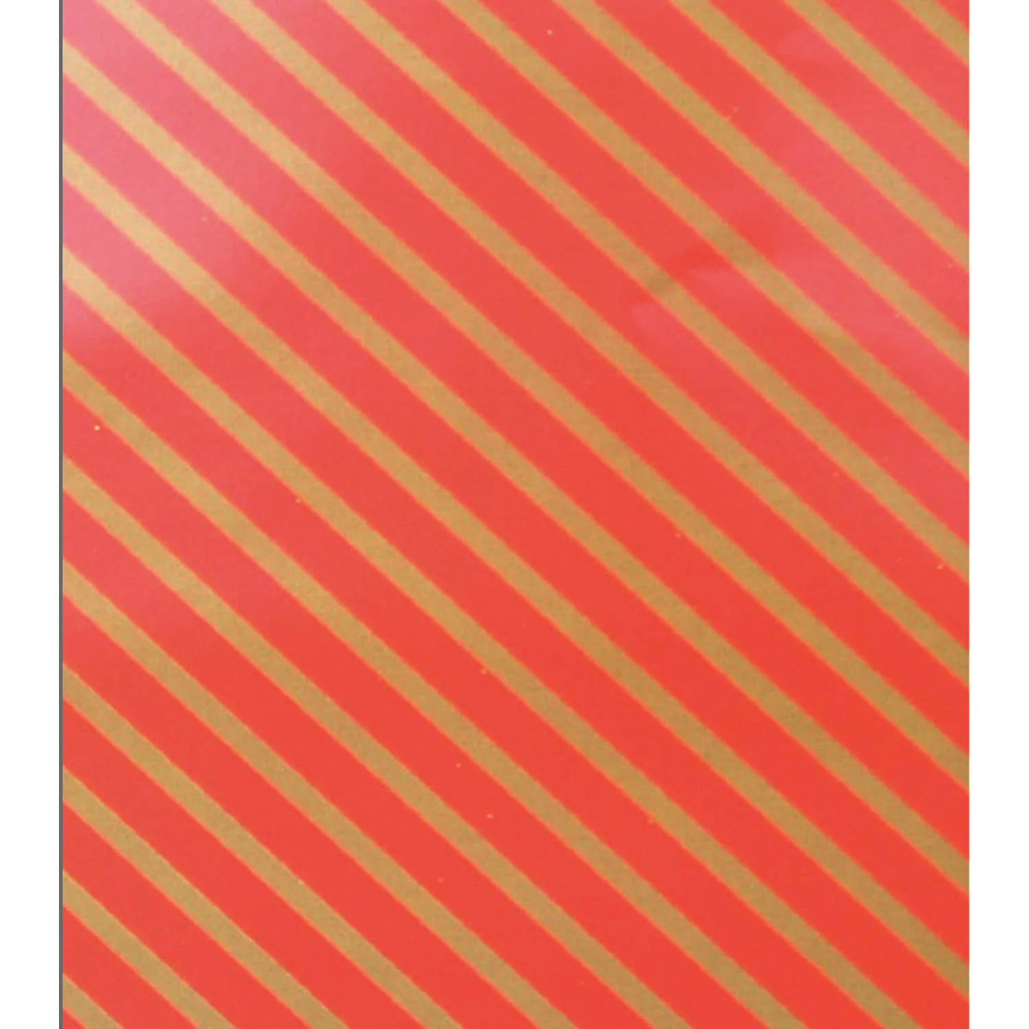 Sobre de Papel con Pegamento 30x40cm Rojo/Dorado